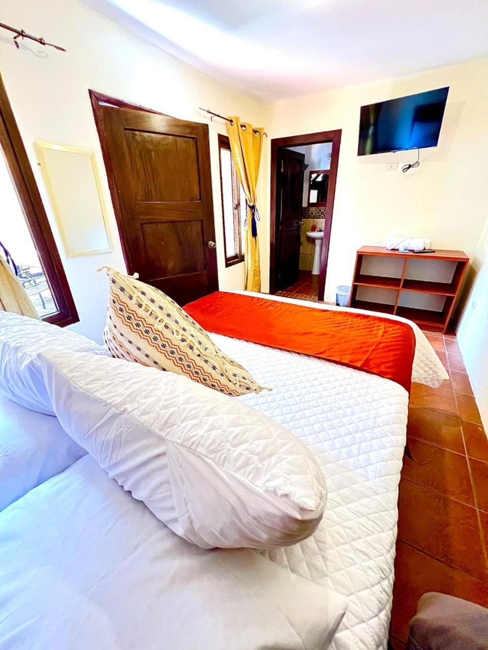 Hotel Posada Casa Santorini Антигуа-Гватемала Экстерьер фото