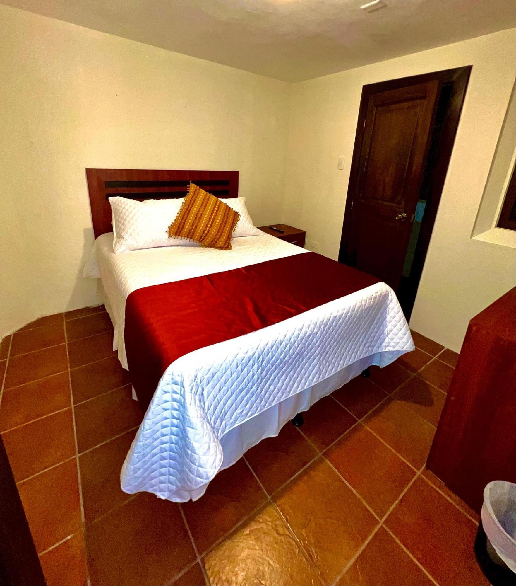 Hotel Posada Casa Santorini Антигуа-Гватемала Экстерьер фото